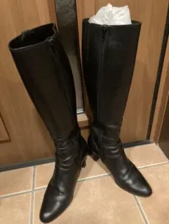 pittiロングブーツ 黒 ブラック 美品　24.5cmのサムネイル