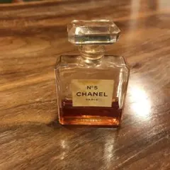 シャネル No.5パルファム　香水