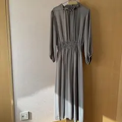 カスタネ グレー ドット柄 長袖ロングワンピース