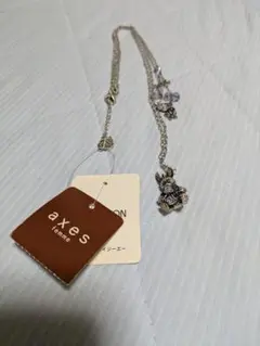 axes femme ウサギモチーフ ネックレス