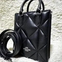 【COACH】ノース サウス ミニ トート・パフィー ダイヤモンド キルティング