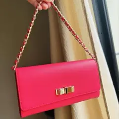 CHARLES & KEITH ピンク 長財布のサムネイル