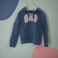 【GAP】パーカー　ネイビー　スパンコール　ジップアップ　フード付き　120㎝