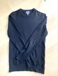 H&M ブラック クルーネックニット(日本サイズM)