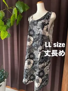 ハンドメイド　バッククロスエプロン　アートフラワー　LLサイズ 丈長め