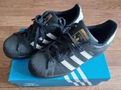美品 アディダス adidas スーパースター 24cm ブラック 黒×白