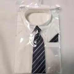 【新品未使用】Kidsフォーマルホワイトシャツ.ネクタイ.チーフ3点セット120