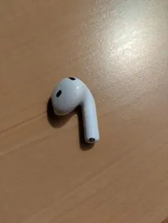 Apple AirPods 第4世代　A3050 右耳　右側　右