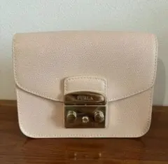 FURLA 　ショルダーバッグ　メトロポリス