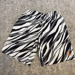 半ズボン ハーフパンツ　スポーツ　速乾性　160cm