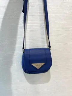 Item thumbnail for item 8d584d7f-aed8-4053-baa6-3d7bc1c46c20