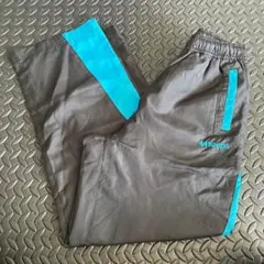 Item thumbnail for item b5beaf98-bea3-40c7-8aaf-a1d8a6664003