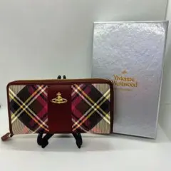 美品 バーバリーブルーレーベル 長財布 キルティング エナメル 