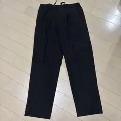 【UNIQLO】タックテーパードパンツ　ダークブラウン　M