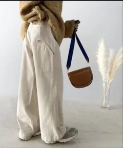 Javaワイドシルエット パンツ アイボリーのサムネイル
