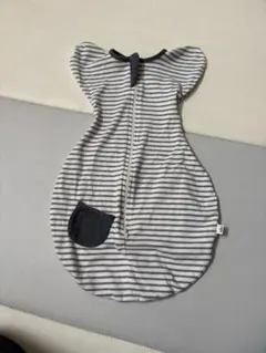 ストライプ柄スワドル