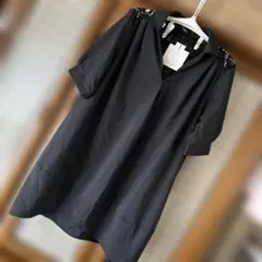 ⚫️お値下げしました。大きいサイズ　3L バックレース付き黒半袖シャツ