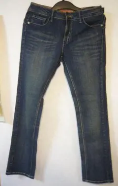 スキニージーンズ 未着品 BK(黒)女性用 ウエスト73 ヒップ97 股下丈76