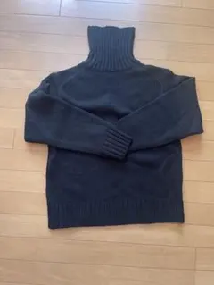 GU タートルネックニット ブラック
