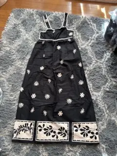 ZARA プリントミディワンピースXS 未使用