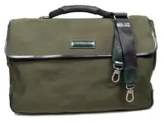 ジバンシィ (GIVENCHY) ビジネスバッグ　カーキ　キャンバス　2waysのサムネイル