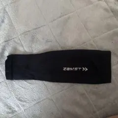 ZAMST ブラック アームカバー