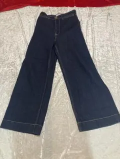 ［美品］AZULワイドバギーデニムパンツ　サイズM レディース
