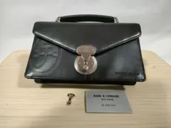 美品CASTLBAJAC ブラックレザー クラッチバッグ