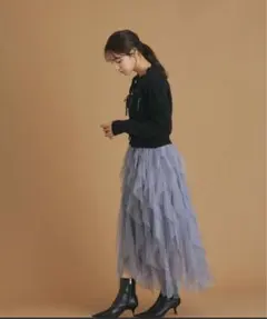 fifth チュールフリルスカート グレー