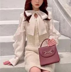 【最終値下げ‼️】 GRLリボン付き長袖ブラウスボウタイオーガンジーフリルブラウス