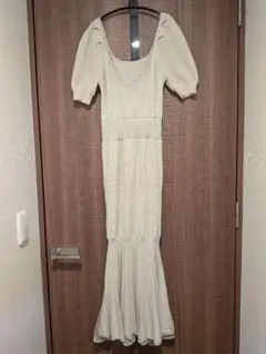 【未使用に近い】RESEXXY 半袖ニットワンピース オフホワイト