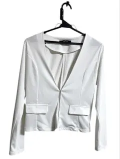 サリア　ジャケット　ホワイト　Mサイズ