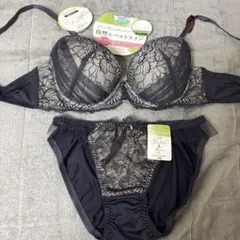 Pan Cutie C75ブラジャーとLショーツセット