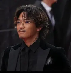 数原龍友着用似　サングラス　お手頃タイプ