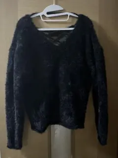 GYDA ジェイダ　シャギーニット　vネック　長袖ニット　黒