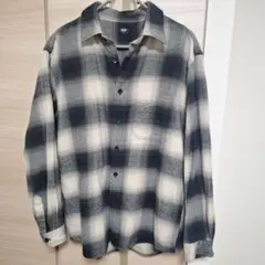 ユニクロ　フランネルチェックシャツ　S