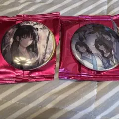 魔道祖師　完結記念展　ゴールドメタリック缶バッジ