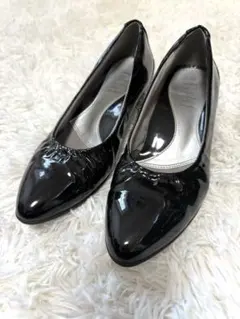 美品✨fitfit パンプス　エナメル　ラウンドトゥー　ブラック　サイズ23cm