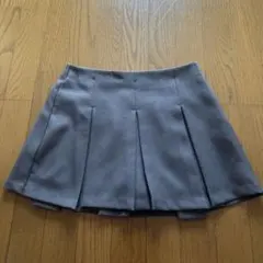 GU ローウエストプリーツミニスカートのサムネイル