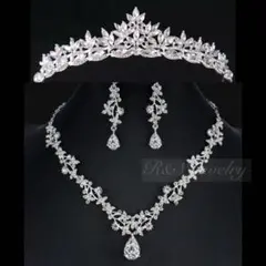CZ新品ティアラ＆ネックレス＆イヤリング/ピアスウェディングブライダル結婚式b