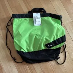 新品未使用　ナイキ　Nike プールバッグ グリーン　　　ブラック