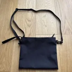 無印良品シンプル ブラック サコッシュ ショルダーバッグのサムネイル