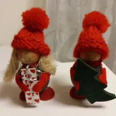 J von Wendt フィンランド製 赤いニット帽の人形