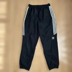 adidas スリーストライプ シャカシャカ アディダス パンツ オリジナルス