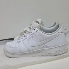 Nike Air Force 1 ホワイトスニーカー