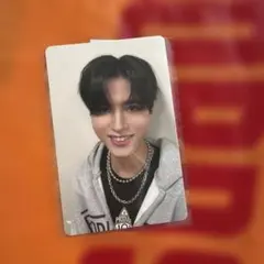 Item thumbnail for item fe4eb6a1-230d-45c8-98c1-f8f8b5105fee