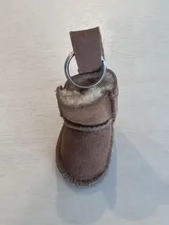 【新品未使用】UGGキーホルダーのサムネイル