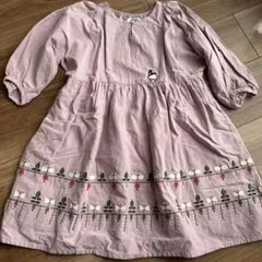 刺繍のパープル七分袖ワンピース