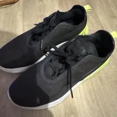 ブラック/イエロー AIR スニーカー