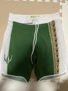 FIED サーフパンツ ゴールドチェーンスカイ Mサイズ　水着 フィジーク FIED サーフパンツ ゴールドチェーンスカイ Mサイズ 水着